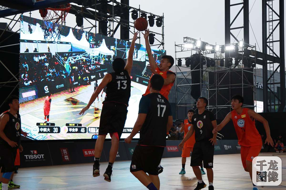 1-3爆冷输球！切尔西两连不胜陷低谷，战术漏洞暴露争冠还远？